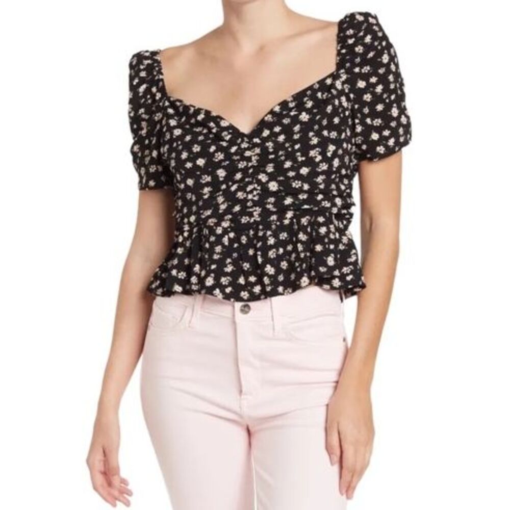NWT ASTR Sweetheart Puff Sleeve Black & Pink Floral Ruched Top Size Large NEW